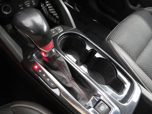 Used 2022 Chevrolet TrailBlazer RS FWD image 25