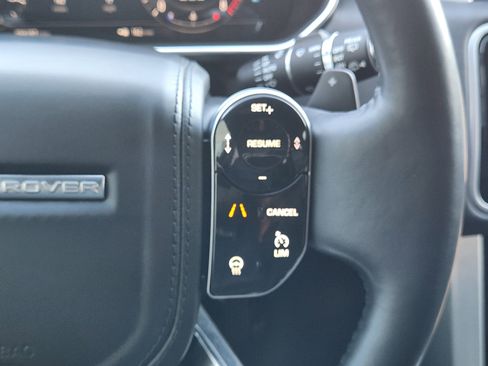 Used 2019 Land Rover Range Rover HSE image 28