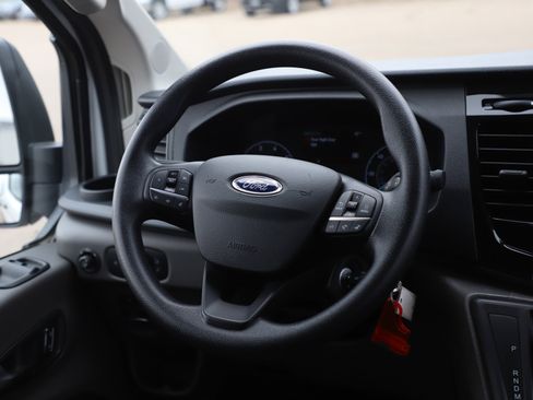 Used 2024 Ford Transit 350 XLT RWD image 13