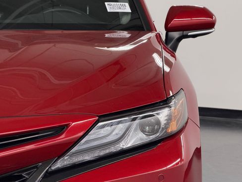 Used 2024 Toyota Camry XSE image 11