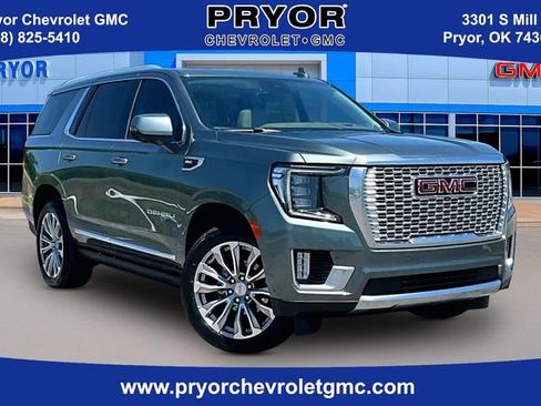 Used 2024 GMC Yukon Denali w/ Advanced Technology Package AWD/4WD image 1