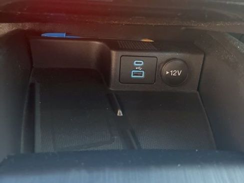 Used 2022 Ford Escape Titanium w/ Titanium Elite Package image 21