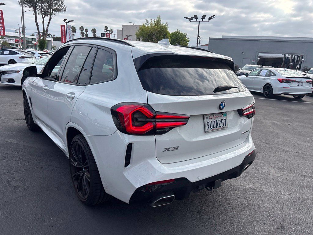 Used 2022 BMW X3 sDrive30i w/ M Sport Package 2 RWD image 6