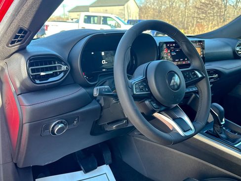 Used 2023 Dodge Hornet GT w/ Cold Weather Group image 17