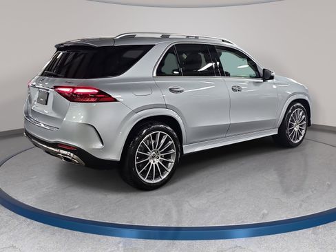 New 2026 Mercedes-Benz GLE 450 4MATIC image 5