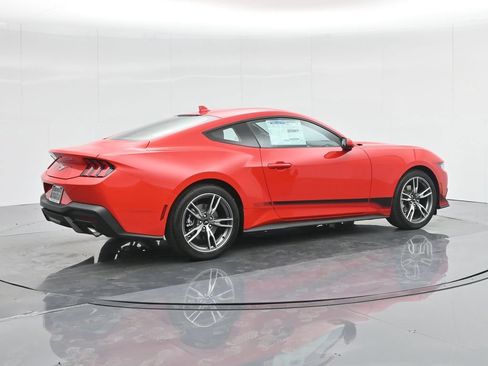 Used 2024 Ford Mustang Coupe RWD image 23