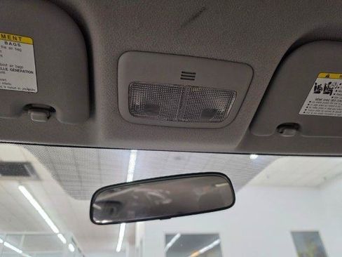 Used 2012 Toyota Yaris Sedan FWD image 21