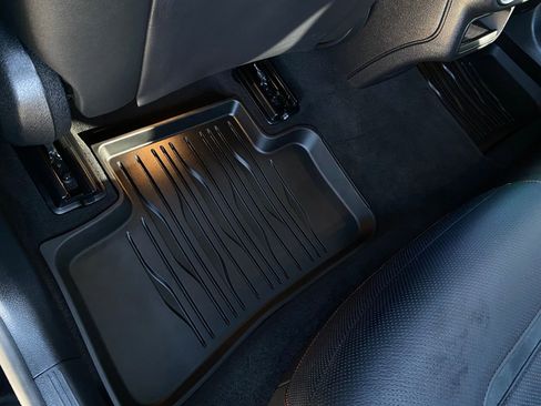 Used 2026 Mercedes-Benz GLC 43 AMG 4MATIC image 28