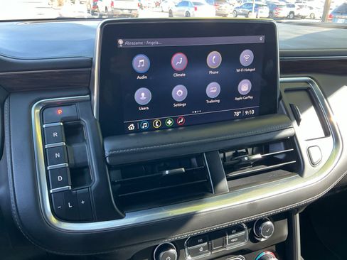 Used 2021 Chevrolet Tahoe Z71 w/ Z71 Off-Road Package image 28