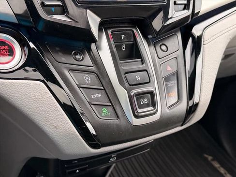 Used 2021 Honda Odyssey Touring image 24