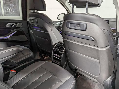 Used 2020 BMW X7 xDrive40i w/ Premium Package image 45
