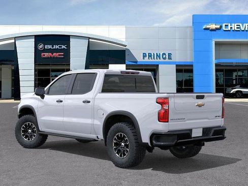 New 2026 Chevrolet Silverado 1500 ZR2 image 3