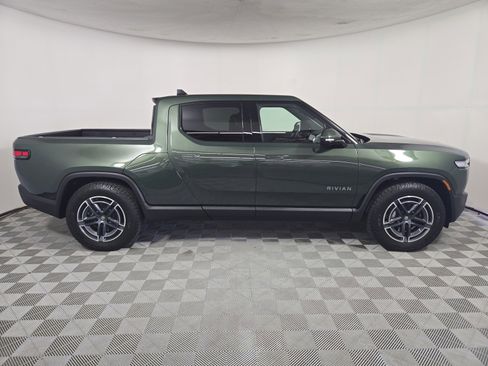 Used 2025 Rivian R1T Adventure image 6