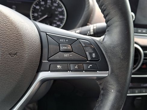 Used 2020 Nissan Sentra SV FWD image 23