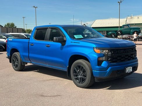 Used 2023 Chevrolet Silverado 1500 Custom w/ LPO, Dark Essentials Package AWD/4WD image 7