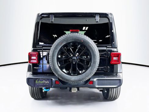 Used 2023 Jeep Wrangler Sahara w/ Cold Weather Group image 7