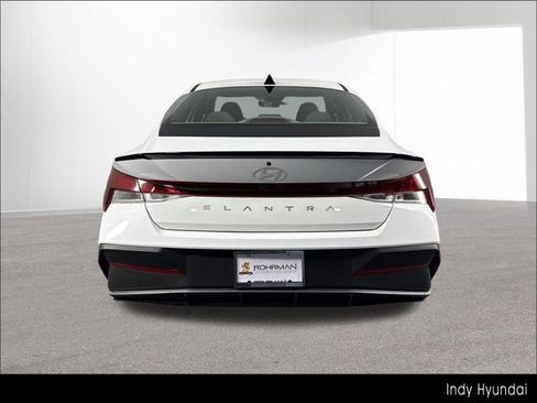 Certified 2025 Hyundai Elantra Sport FWD image 15