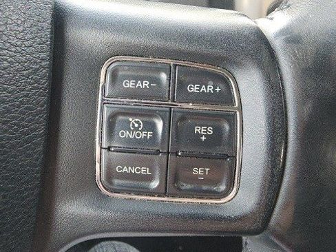 Used 2015 RAM 1500 Big Horn image 10