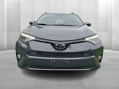 Used 2016 Toyota RAV4 Limited AWD/4WD image 2