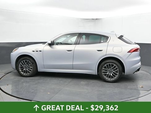 Used 2024 Maserati Grecale GT AWD/4WD image 10