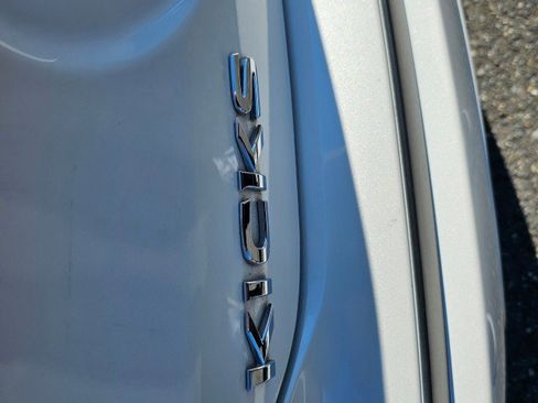 Used 2022 Nissan Kicks SV image 19