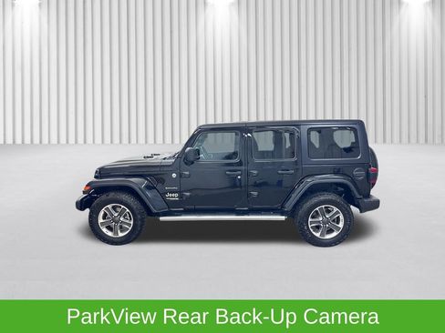 Certified 2022 Jeep Wrangler Unlimited Sahara w/ LED Lighting Group image 11