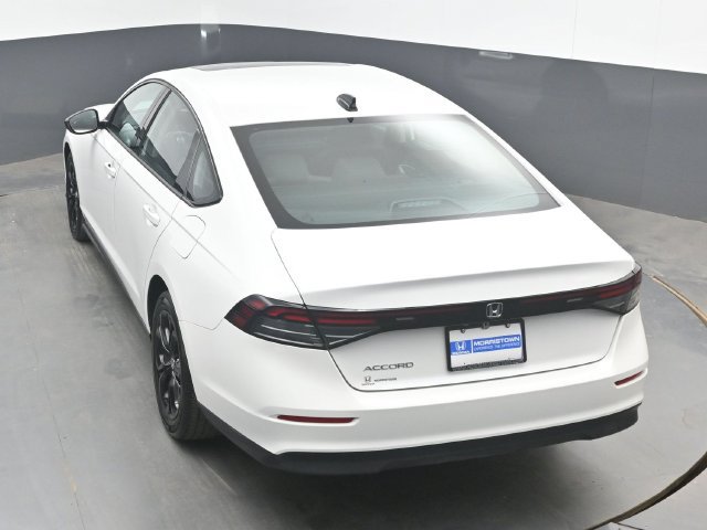 Certified 2025 Honda Accord SE image 35