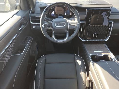 New 2026 GMC Acadia Denali w/ Super Cruise Package image 27