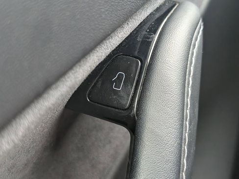 Used 2020 Tesla Model Y Long Range AWD/4WD image 11