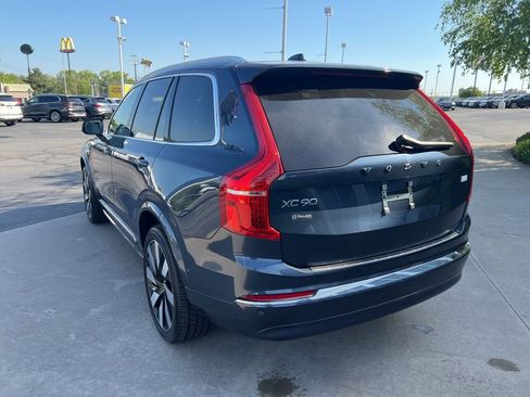 Certified 2023 Volvo XC90 T8 Ultimate w/ Protection Package Premier image 3