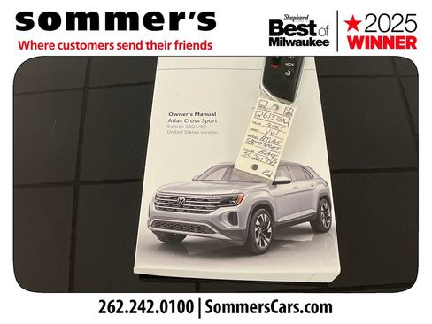 Used 2025 Volkswagen Atlas Cross Sport SEL R-Line AWD/4WD image 26