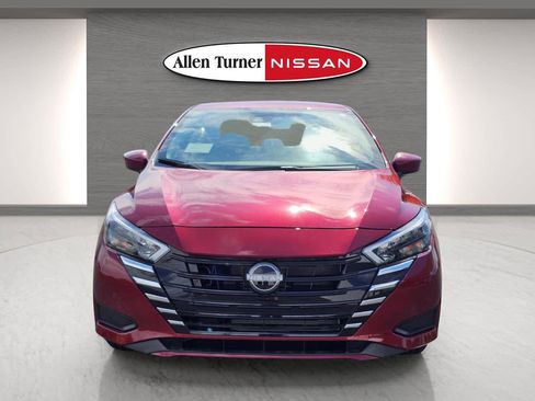 New 2025 Nissan Versa SV w/ Trunk Package image 2