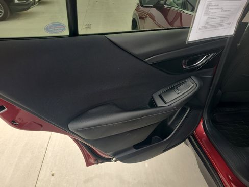 Used 2020 Subaru Outback Premium image 13