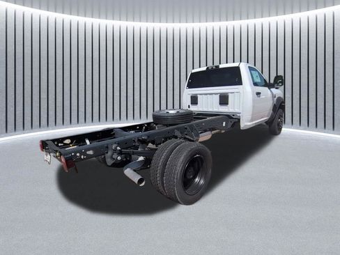 New 2026 RAM 4500 Tradesman AWD/4WD image 10