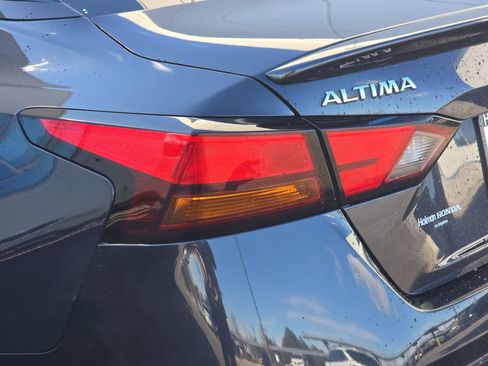 Used 2019 Nissan Altima 2.5 Platinum image 35