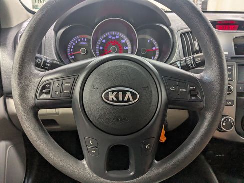 Used 2013 Kia Forte EX w/ Fuel Economy Pkg FWD image 13