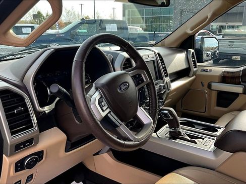 Used 2018 Ford F150 Lariat w/ Equipment Group 502A Luxury image 14
