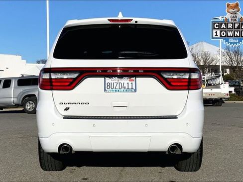 Used 2020 Dodge Durango SXT image 4