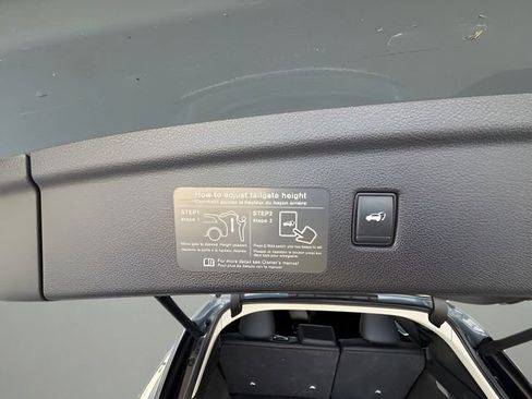 Used 2022 INFINITI QX50 Luxe image 33