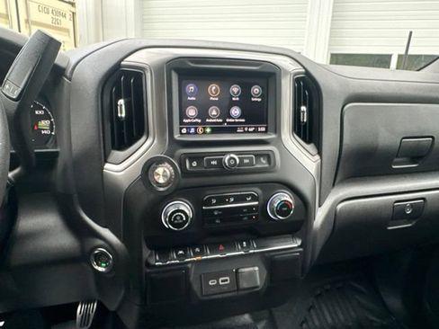 Used 2025 Chevrolet Silverado 1500 W/T AWD/4WD image 21