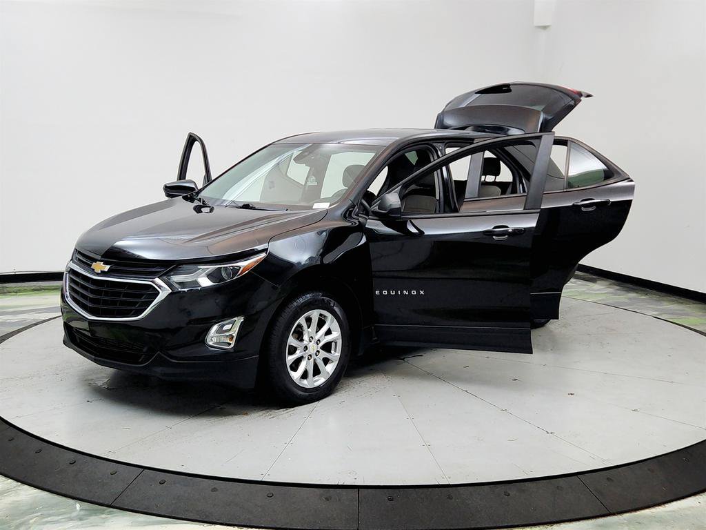 Used 2020 Chevrolet Equinox LS FWD image 9