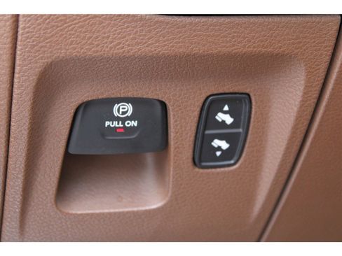 Used 2019 RAM 1500 Limited AWD/4WD image 16