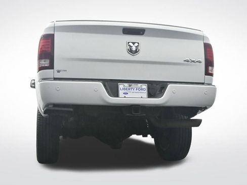 Used 2018 RAM 2500 Laramie w/ Sport Appearance Group AWD/4WD image 37