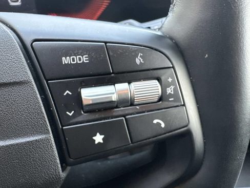 Used 2026 Kia Sportage LX FWD image 24