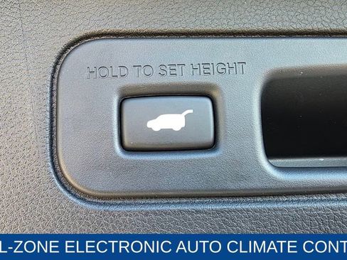 Certified 2025 Honda Pilot Elite image 20