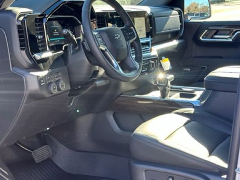 New 2026 Chevrolet Silverado 1500 LT Trail Boss w/ LT Trail Boss Premium Package image 7