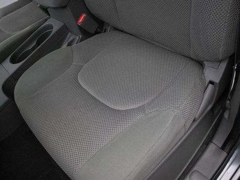 Used 2021 Nissan Frontier SV image 27