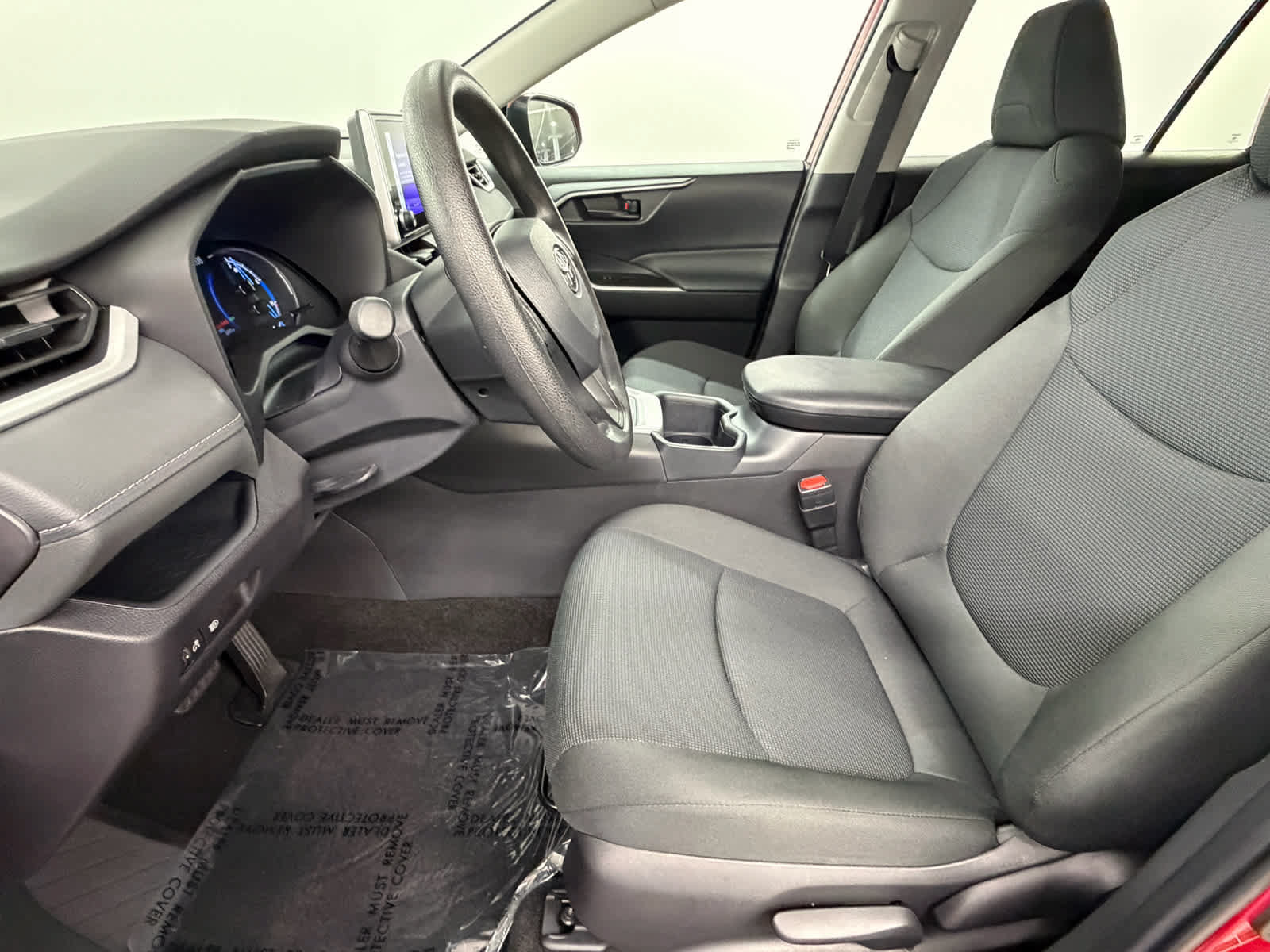 Used 2025 Toyota RAV4 LE AWD/4WD image 20