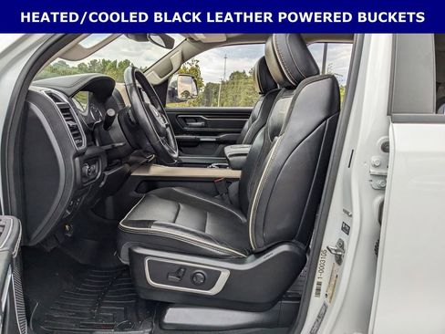 Certified 2022 RAM 1500 Laramie AWD/4WD image 3