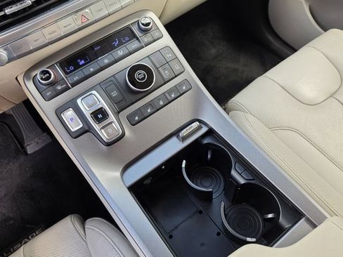 Used 2020 Hyundai Palisade Limited FWD image 22
